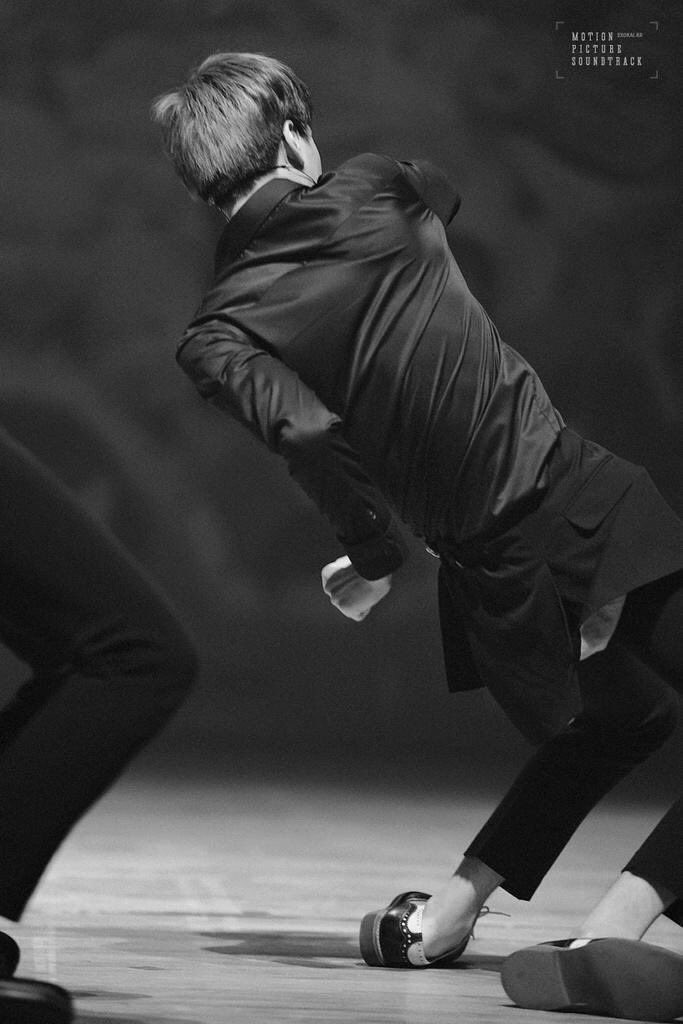 yUzU88nini's tweet photo. #みた人は好きな人の白黒写真を貼って
#mpst
#kai #카이 #カイ #EXO https://t.co/Ucq7VpFcLh