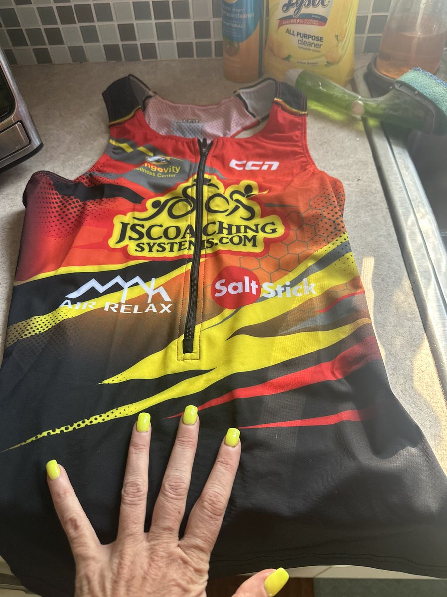 blazeonrunner's tweet photo. I am officially a triathlete!! https://t.co/kS8AIGHUZH