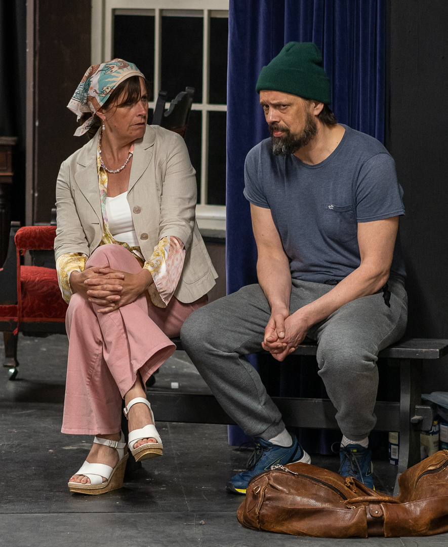 Meet the cast Part 1. Kelly Merritt will be playing Norman (married to Ruth) and is pictured here with Rachel Jones who will be playing Sarah (married to Reg).  We'll meet the rest of the cast as the week goes on.