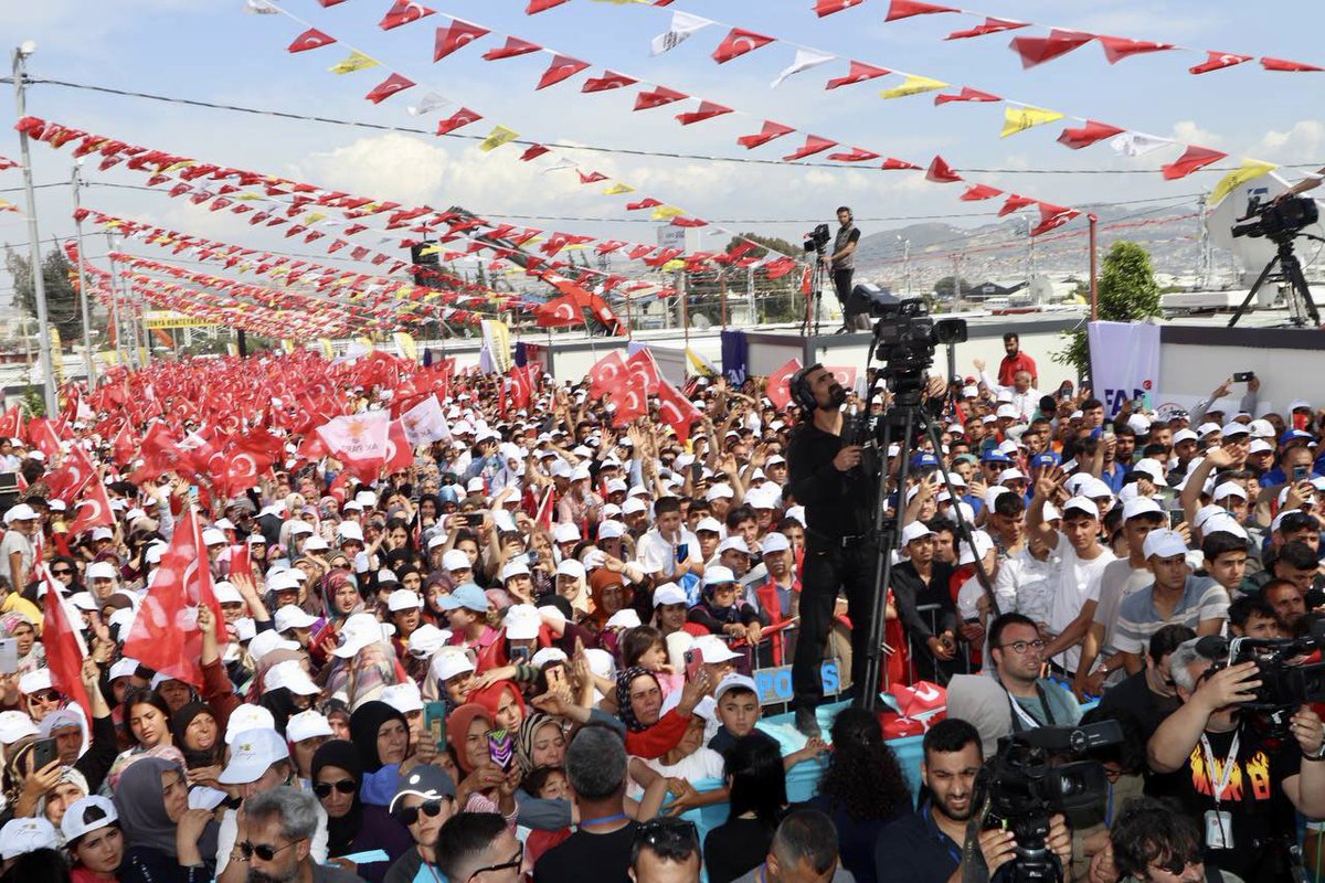 erbakanfatih's tweet photo. Hatay’da millet buluşması programına Sayın Cumhurbaşkanımız ve Sayın Devlet Bahçeli ile birlikte katıldık. https://t.co/f0XnKiKU0s