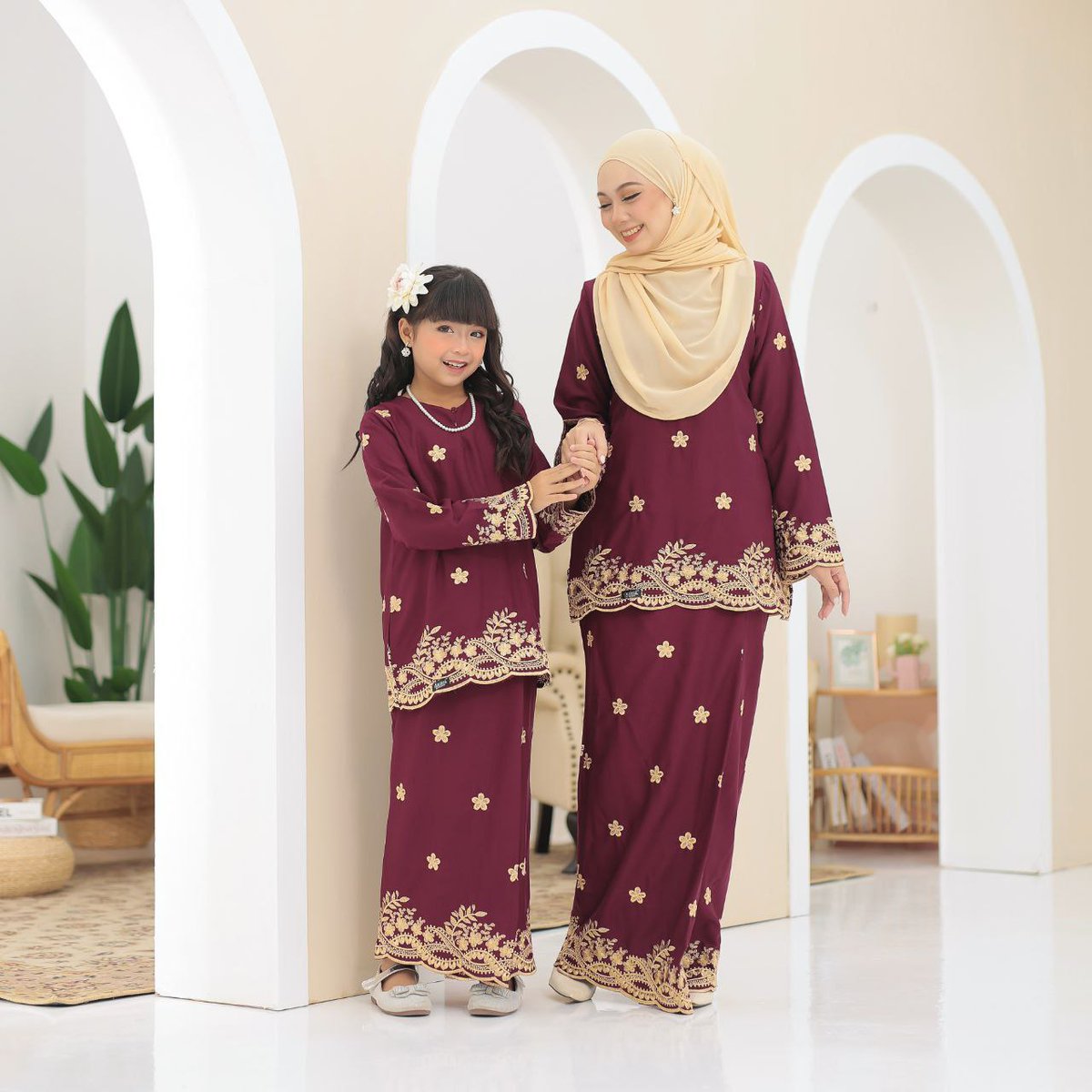 shopwithain's tweet photo. 🌼 KURUNG SULAM AL NOOR 🌼

💰 DEWASA : RM104
💰 KIDS : RM72
🔴 *2XL, 3XL add RM 10

(✔️) High Quality Soft Como Crepe
(✔️) Dewasa Saiz SS hingga 3XL
(✔️) Kids Saiz SS hingga XL

BERMINAT? 👇🏻
📸 SCREENSHOT GAMBAR ITEM
📝 https://t.co/d5Ut6Llbtf

#sayajual @RTNiaga https://t.co/BXEVlYkIEm