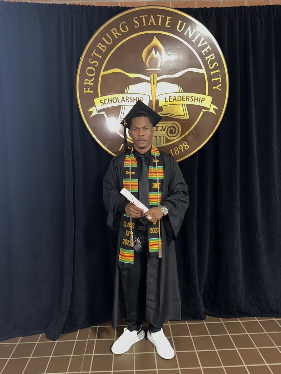 College accomplishments -Bachelor’s in Business Administration/ Management -1st Generation Graduate -2020 Dean List (4.0 gpa) -Nominated to Join “The National Society of Leadership and Success” -1x MEC football Champion -All- Conference MEC Running Back -Team Captain