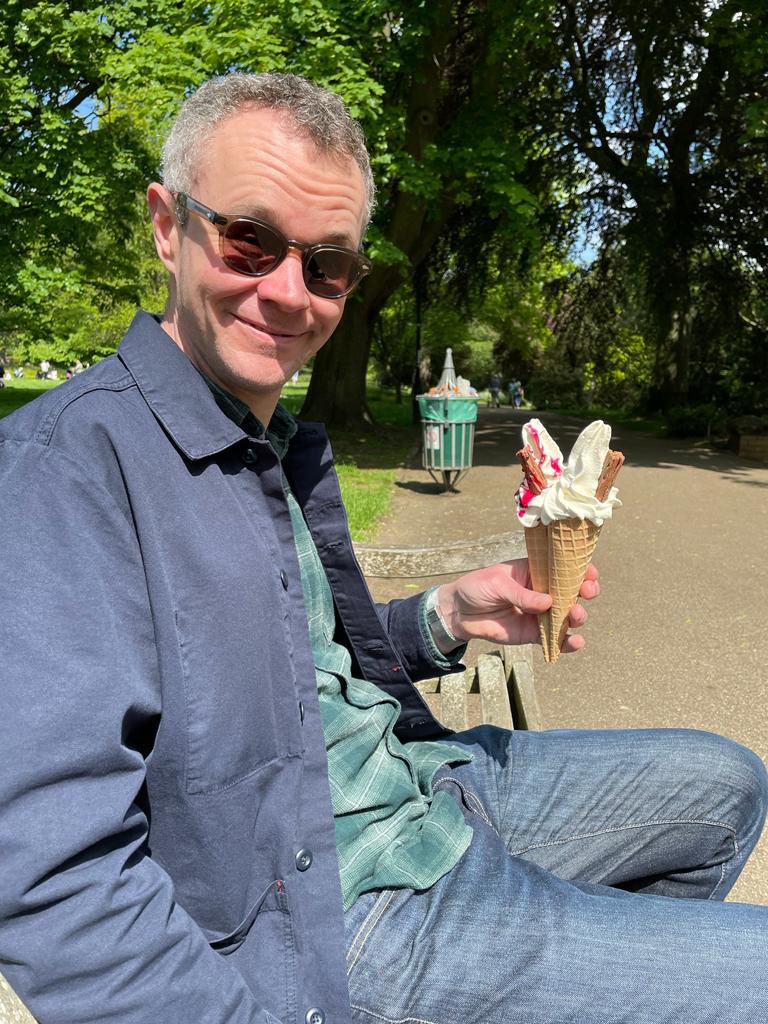 David Bather Woods on Twitter "Sun’s out!"
