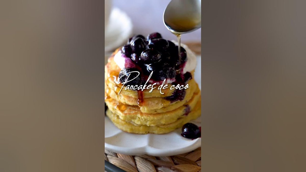 Pancakes con Harina de Coco 🥥 Fáciles y deliciosos! #postressaludables dlvr.it/SpNXYg