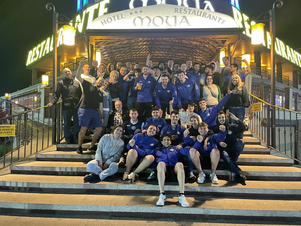 Ha sido un honor pelear a vuestro lado

Con vosotros me iría a cualquier guerra

Viva la <a href="/arconcepcioncl/">AR Concepción CL</a>. Una auténtica familia