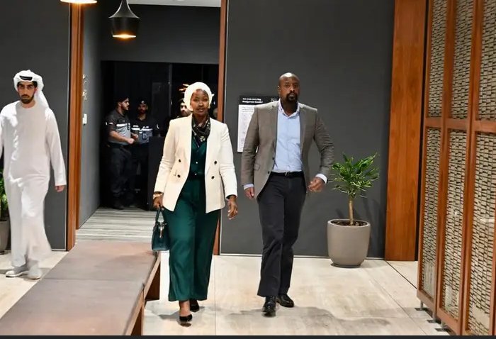 idd_kisemb609's tweet photo. Our next C.I.C @mkainerugaba  accompanied by the next first lady Charlotte Kainerugaba on official visit in Dubai on the invitation of the government of UAE to discuss issues of national importance!
@IvanMuganga5 
@FrankGashumba
@kabandamajwega 
@Asiimwe26036895 
@BalaamAteenyiDr https://t.co/Bd7lyOoiQb