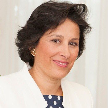 Asunción Gómez-Pérez,  vicerrectora de la UPM y catedrática de <a href="/informaticaupm/">ETSI Informáticos</a> ingresa hoy en la Real Academia Española (RAE) <a href="/RAEinforma/">RAE</a> para ocupar la silla 'q'. Leerá el discurso ‘Inteligencia artificial y lengua española’. Síguelo en directo a las 19h youtube.com/watch?v=6PsiLq…