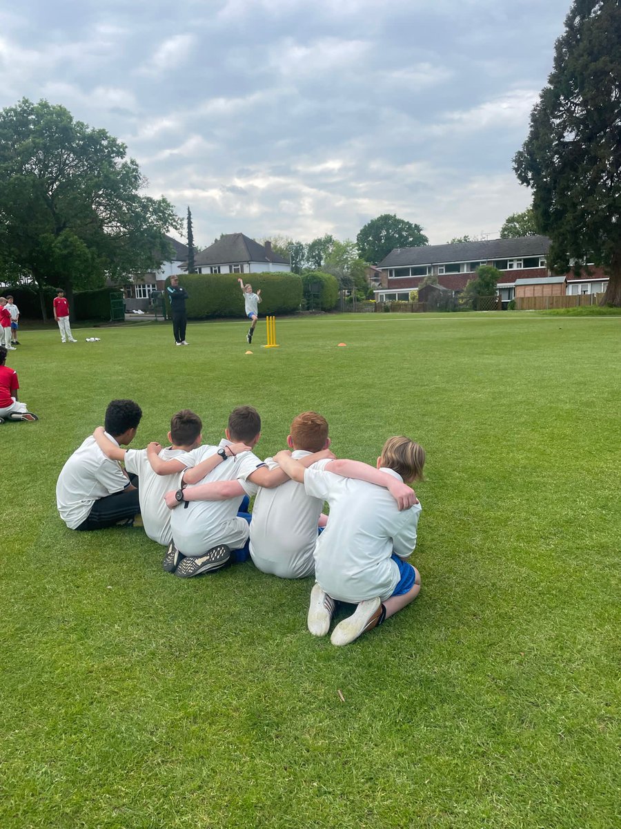 ShawleyPrimary's tweet photo. 🏏🏏🏏A great team performance from the Boys’ cricket team in their first tournament of the year.🏏🏏🏏

1st - @BrookfieldSM3 
2nd - @ManorParkSchSM1 
3rd - Shawley 

@LEOsports7 @SuttonCricket https://t.co/TeCVNOXQQM