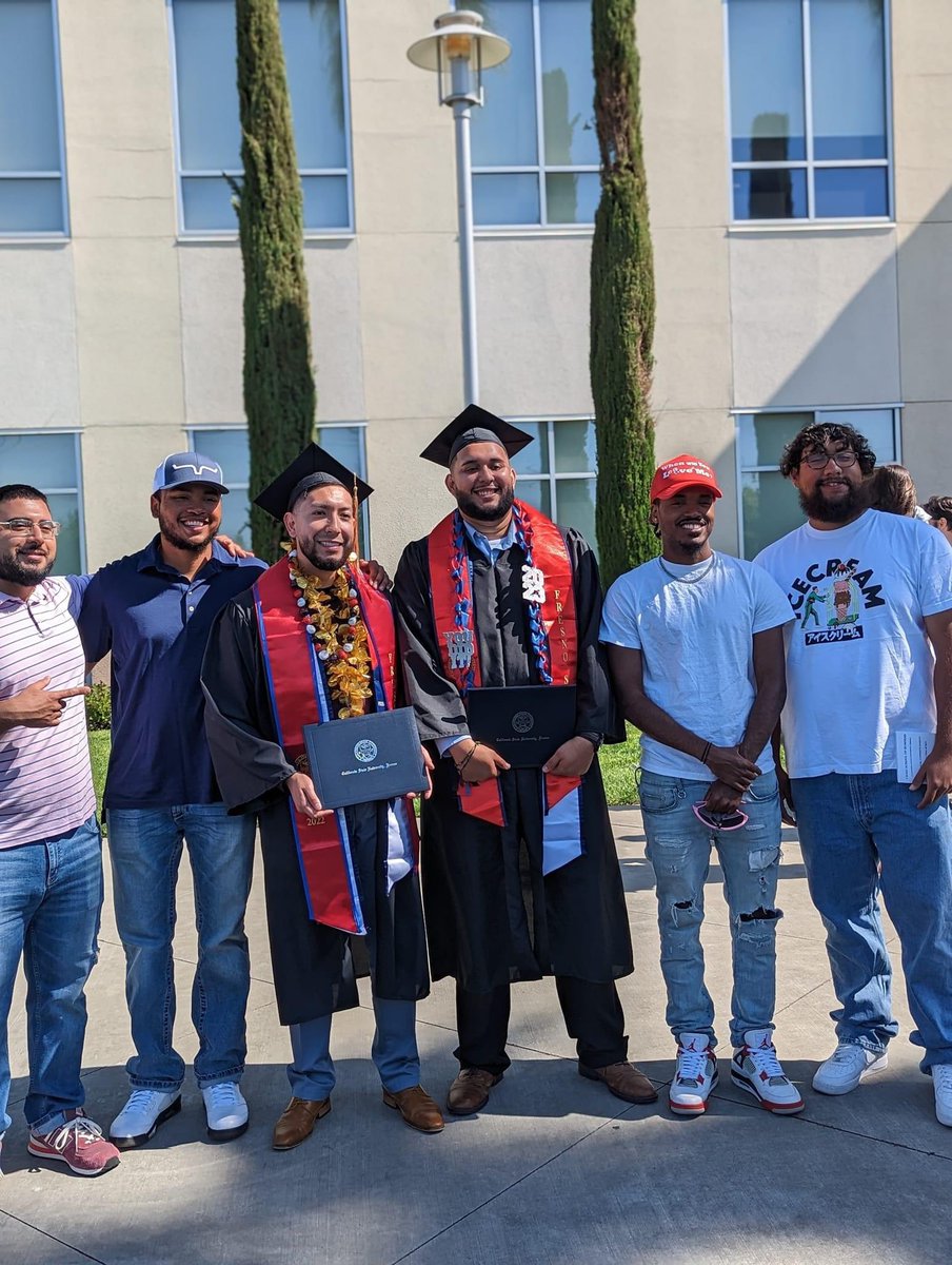 Not_DanielP's tweet photo. First in the family to graduate but not the last 🫡🫡 https://t.co/bLWgKf5clT