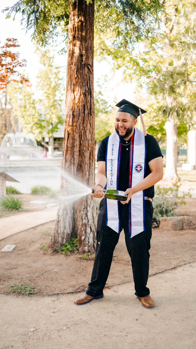 Not_DanielP's tweet photo. First in the family to graduate but not the last 🫡🫡 https://t.co/bLWgKf5clT