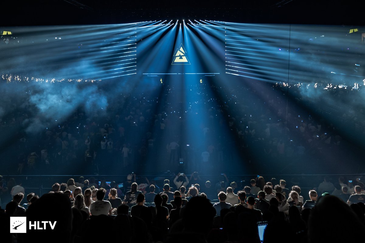 HLTVorg's tweet photo. Counter-Strike. https://t.co/aIxZb1vy96
