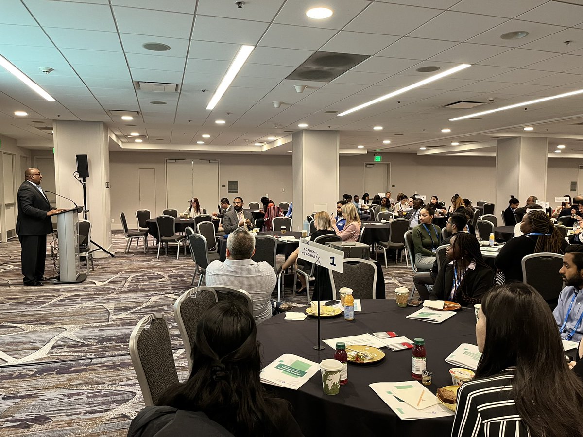 Speaking at the National Diversity Networking Breakfast this morning. Connecting our early career Fellows and Medical Students to APA members for mentoring - a key component to our Fellowship Program. Extremely inspiring group of young doctors. -R #APAAM23 #APAFinAction