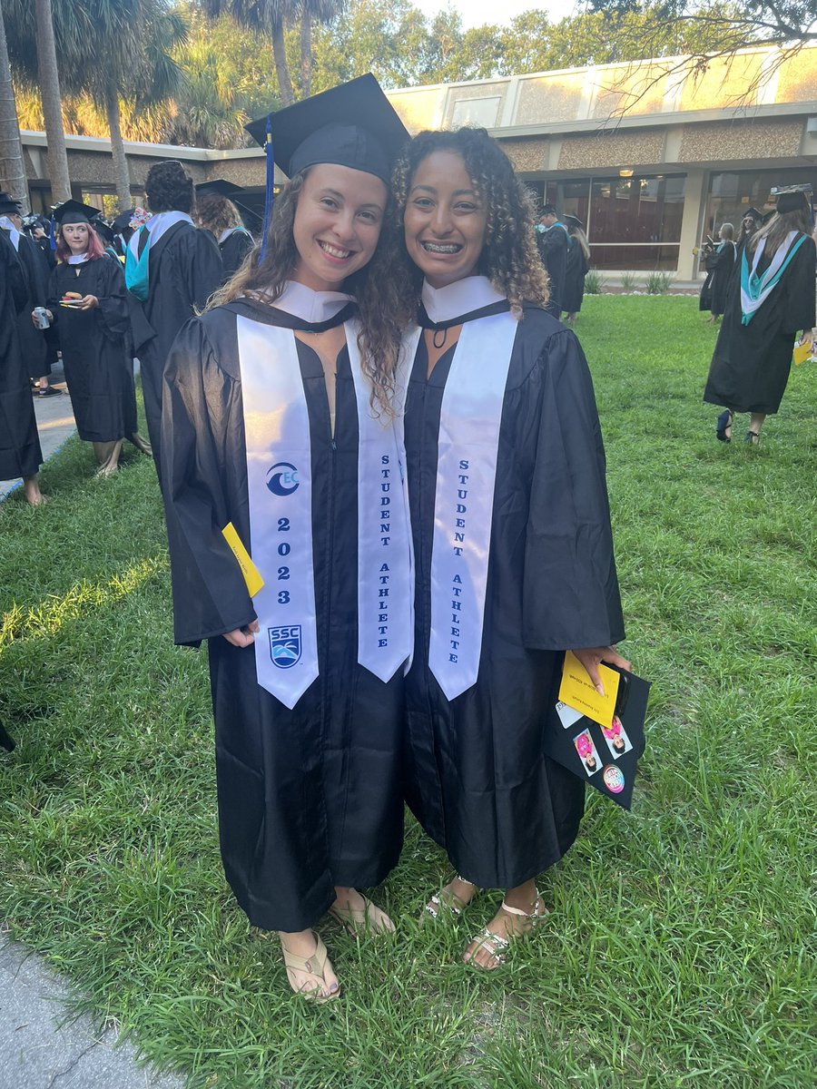 First <a href="/eckerdcollege/">Eckerd College</a> graduation as Head Coach at my Alma Mater. 4 wonderful servants to <a href="/eckerdwsoccer/">Eckerd College Womens Soccer</a> now join me in the <a href="/EckerdAlumni/">Eckerd Alumni</a>. Congratulations Andi, Hajar, Morgan &amp; Erin 👩‍🎓🔱⚽️