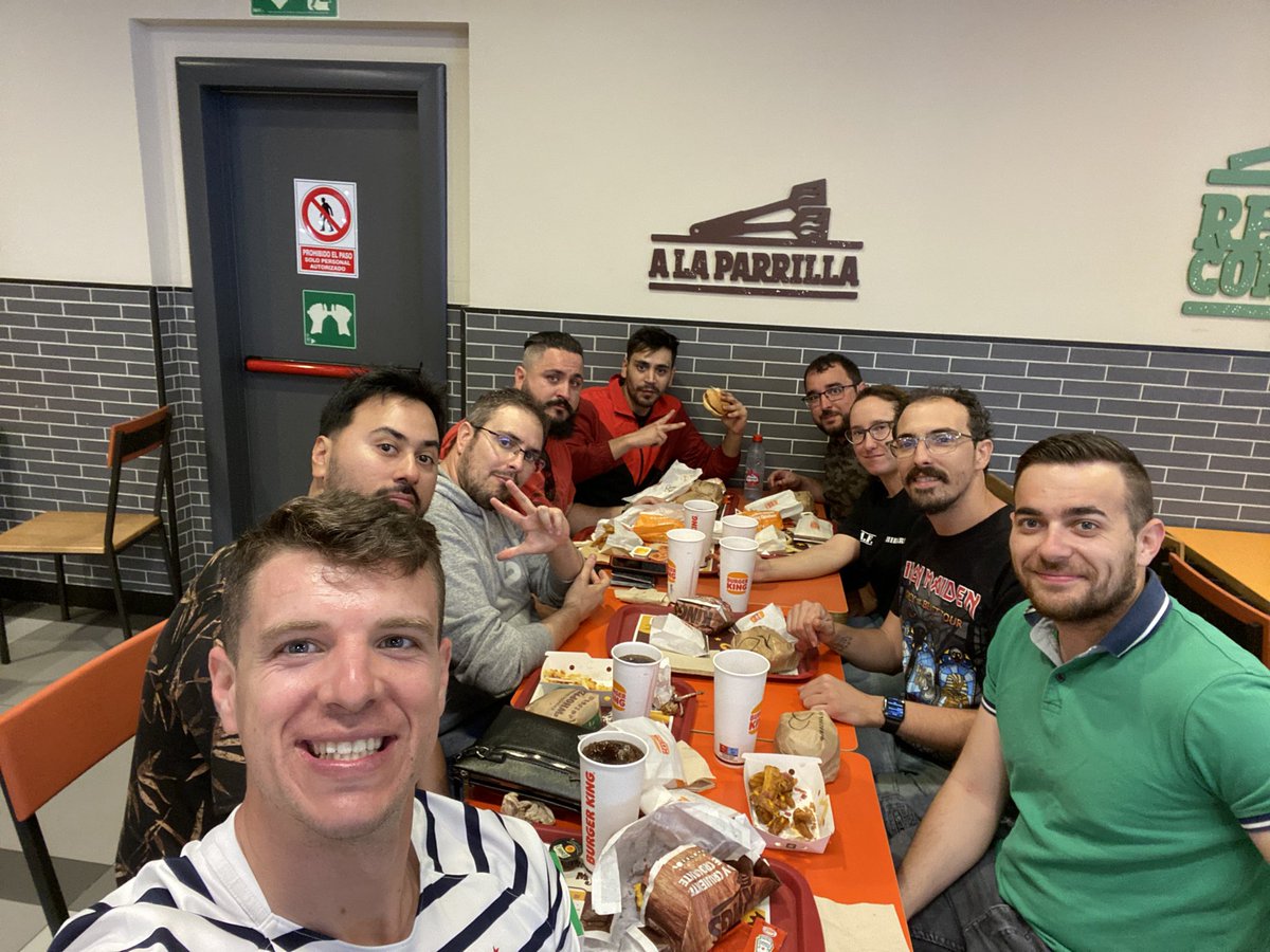 CarboAirsoft's tweet photo. Fin de la jornada, partidaza lrganizada por @Airsoft_Jaen https://t.co/v2WObcBfzS