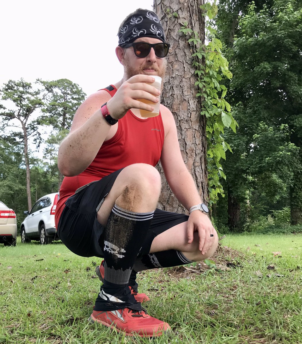 Dirt, sweat, and suds*. Back to the roots, but try not to trip over any.

*Thanks for coming out & pouring last night, @FoolsFireBrew!🍻 

#teamnuun #HSHive #PROAlumni #SquirrelsNutButter #TeamROADiD #TeamULTRA #JoyWins #ULTRAJoy #LeagueOfGarmin #RunChat #WeRunSocial #IHeartTally