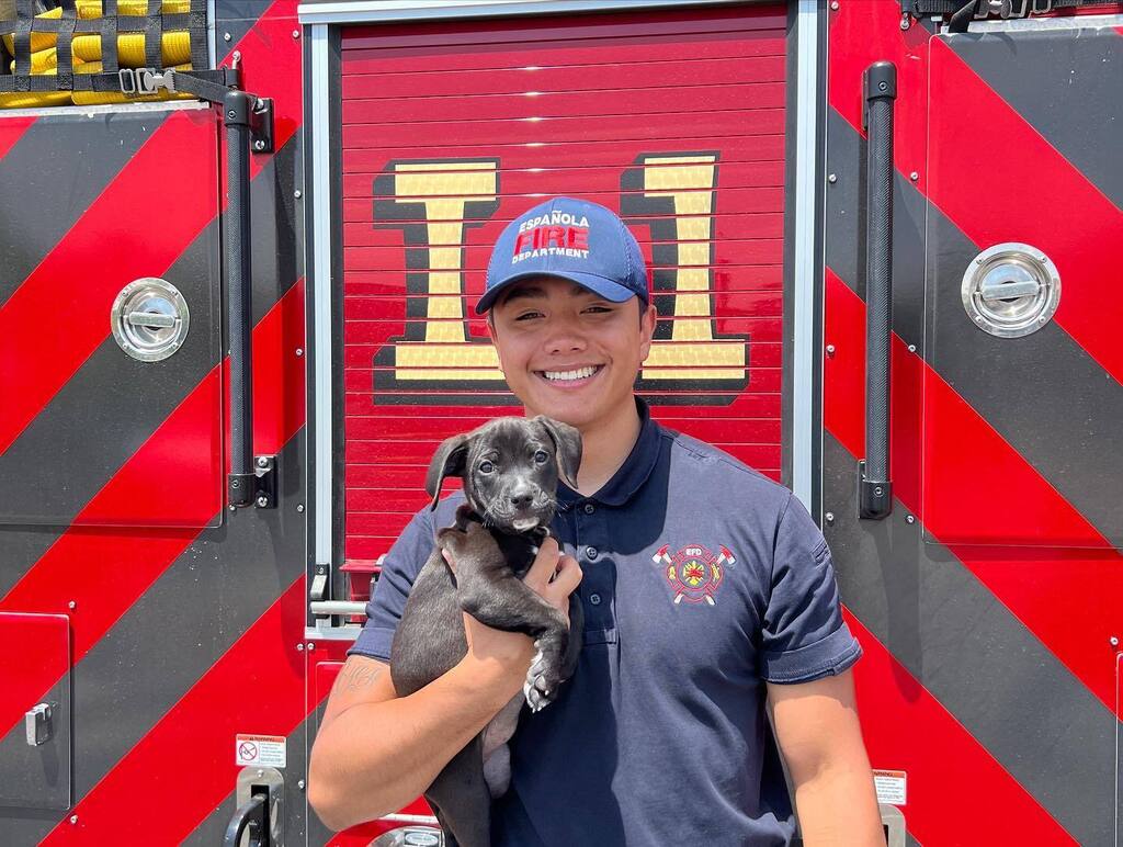 Thank you to Petsense Espanola for hosting our adoption event yesterday, and thanks to the fire department for joining the fun! All seven pups and our sweet-as-pie senior dog Cici were #adopted! See you next week - we have a few offsite adoption events u… instagr.am/p/Csgl2MwrMOf/