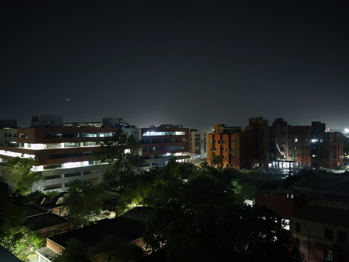 Captivated by the enchanting night panorama of my cherished IIT Kanpur campus. Where knowledge shines brightest under the starry sky. #IITKanpur #NightVibes #CampusBeauty