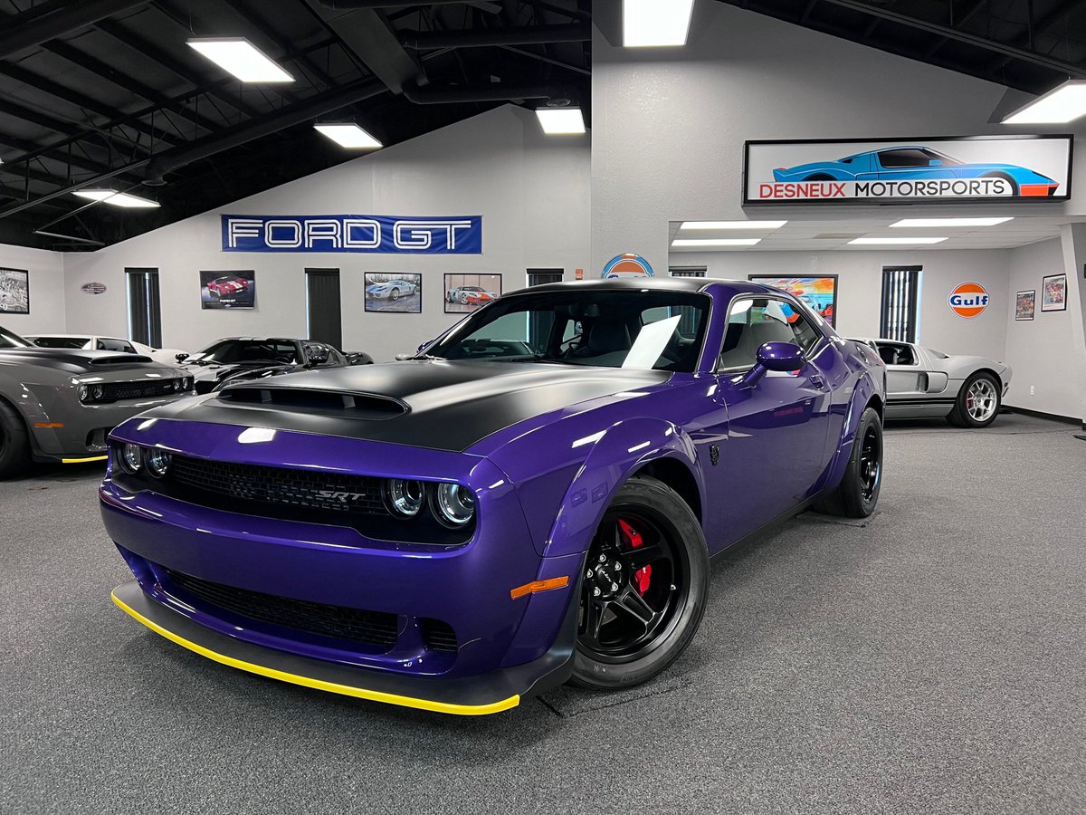 KingOfMopar1's tweet photo. Which Colour is Your Favourite.

📸desneuxmotorsports https://t.co/QGX4OvoyR7