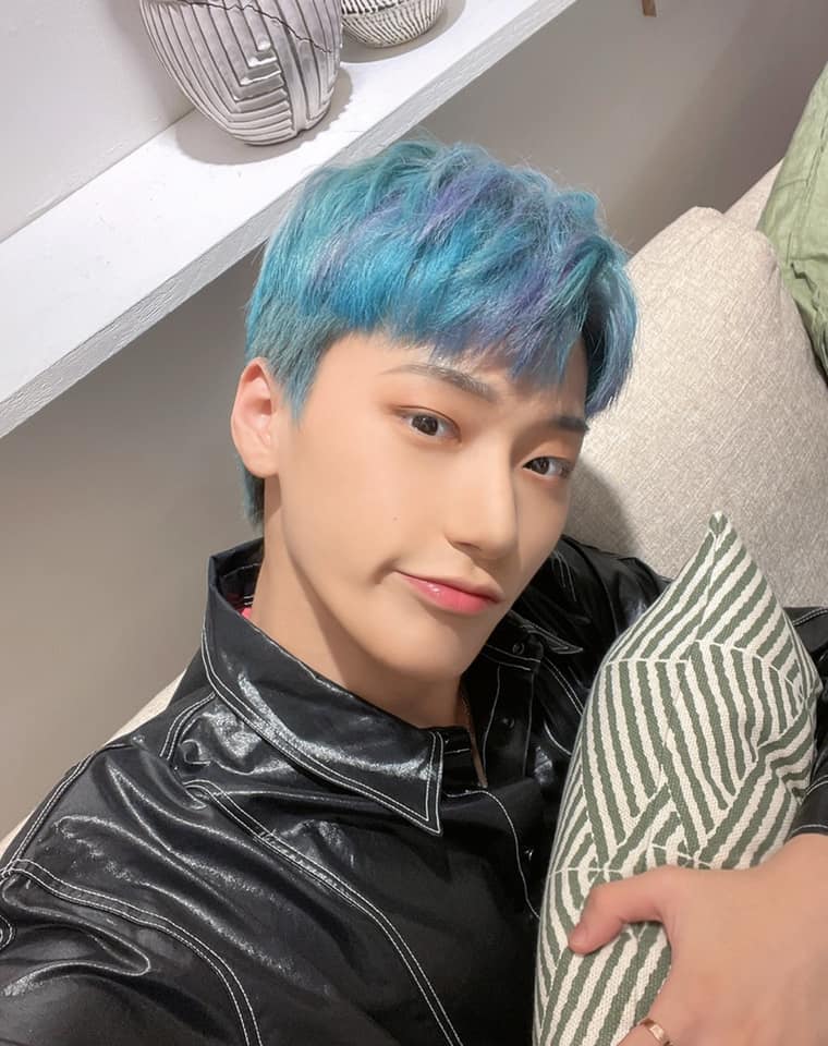 Being a bright and sexy little guy just like my biases. 
❤️💙☔️

#ATEEZ  #에이티즈 #우영 #산이 #우산   #atinyselcaday #ATSD #에이티니 #atiny <a href="/ATEEZofficial/">ATEEZ(에이티즈)</a>