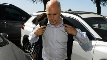 jp_sf83's tweet photo. Integrante del equipo de Bullrich llamó "inspector de veredas" a Rodríguez Larreta  https://t.co/ustqrMHQp1 https://t.co/YIc0et9vH1