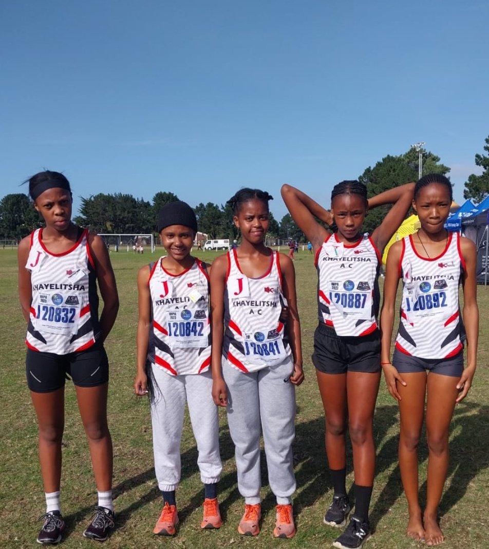 khayelitshaAC's tweet photo. teach them while they are still young 😉
KAC represented at the Midas Spartans Cross Country League 2
the future is bright 💥🤞❤️
#CrossCountry
#KACbabies
#TopRunners
#TeamKAC
#KhayelitshaAthletics
#Running
#FetchYourBody2023
#RunningWithTumiSole
#IPaintedMyRun https://t.co/YGusvb3top