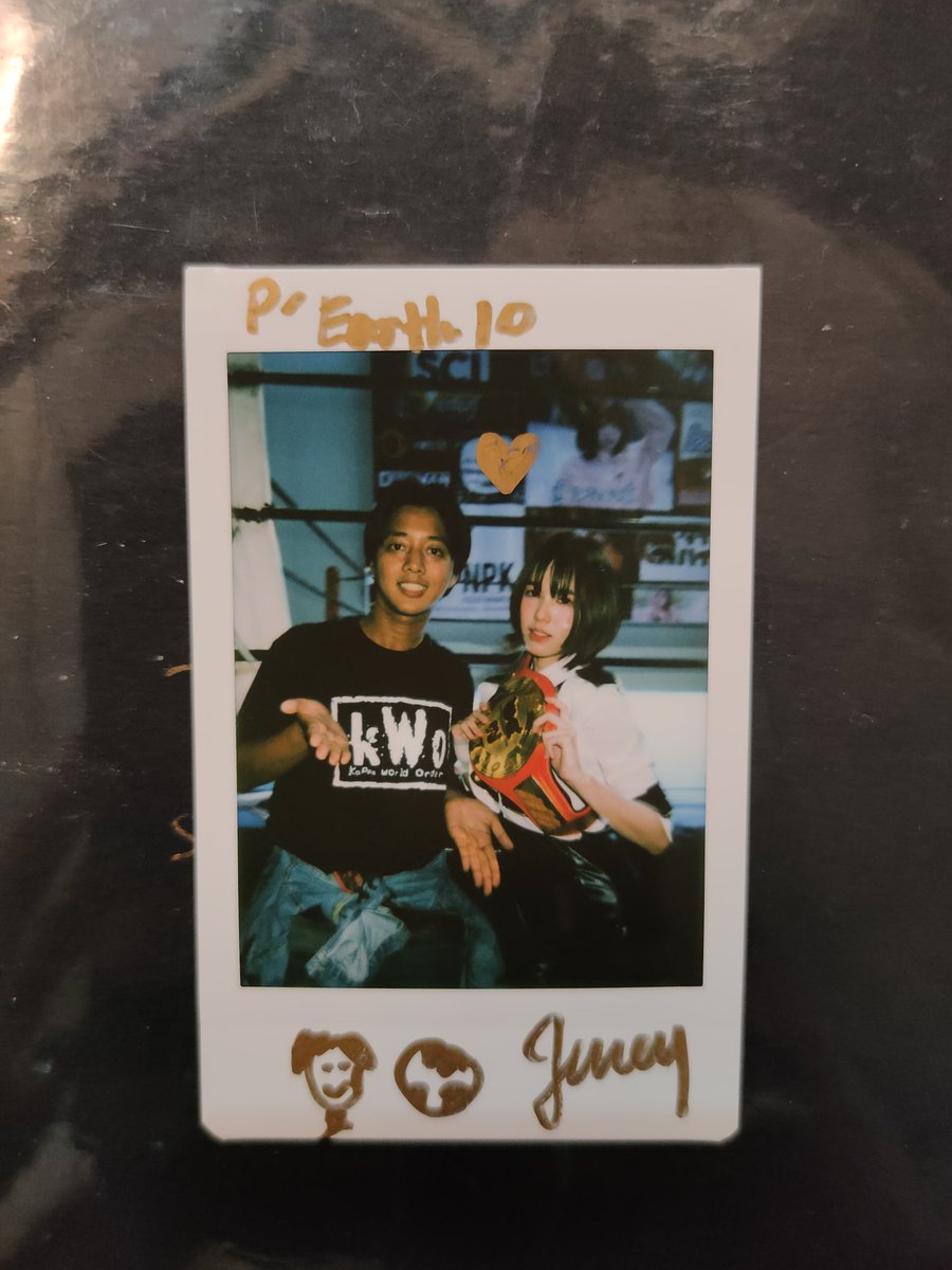 earthtennyson95's tweet photo. พี่ EARTH10 กับแชมป์ SetupTh 24/7 น้อง Jeney AkiraKuro ❤️✌🏻
#JeneyAkiraKuro #AkiraKuro
#EarthhTennyson #ThePlanetEarth #มนุษย์โลกกลม #Thaiidol #Idol #SetupTH #SetupTH13 #ThaiProWrestling #professionalwrestling #professionalwrestlinginthailand https://t.co/B9YnXAmObB