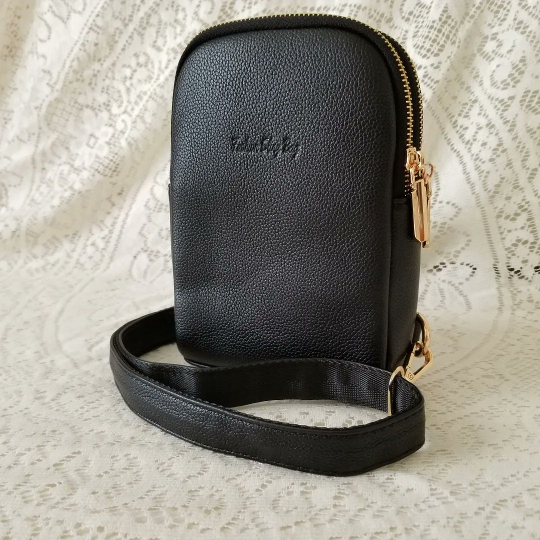 Black Leather Shoulder Crossbody Cell Phone Purse with Adjustable Strap - $35.00
buff.ly/457VeGD 
#leatherpurse #blackleather #cellphonepurse #bag #purse #handbag #blackleatherpurse #shoulderpurse #crossbodypurse #touchstonespirit