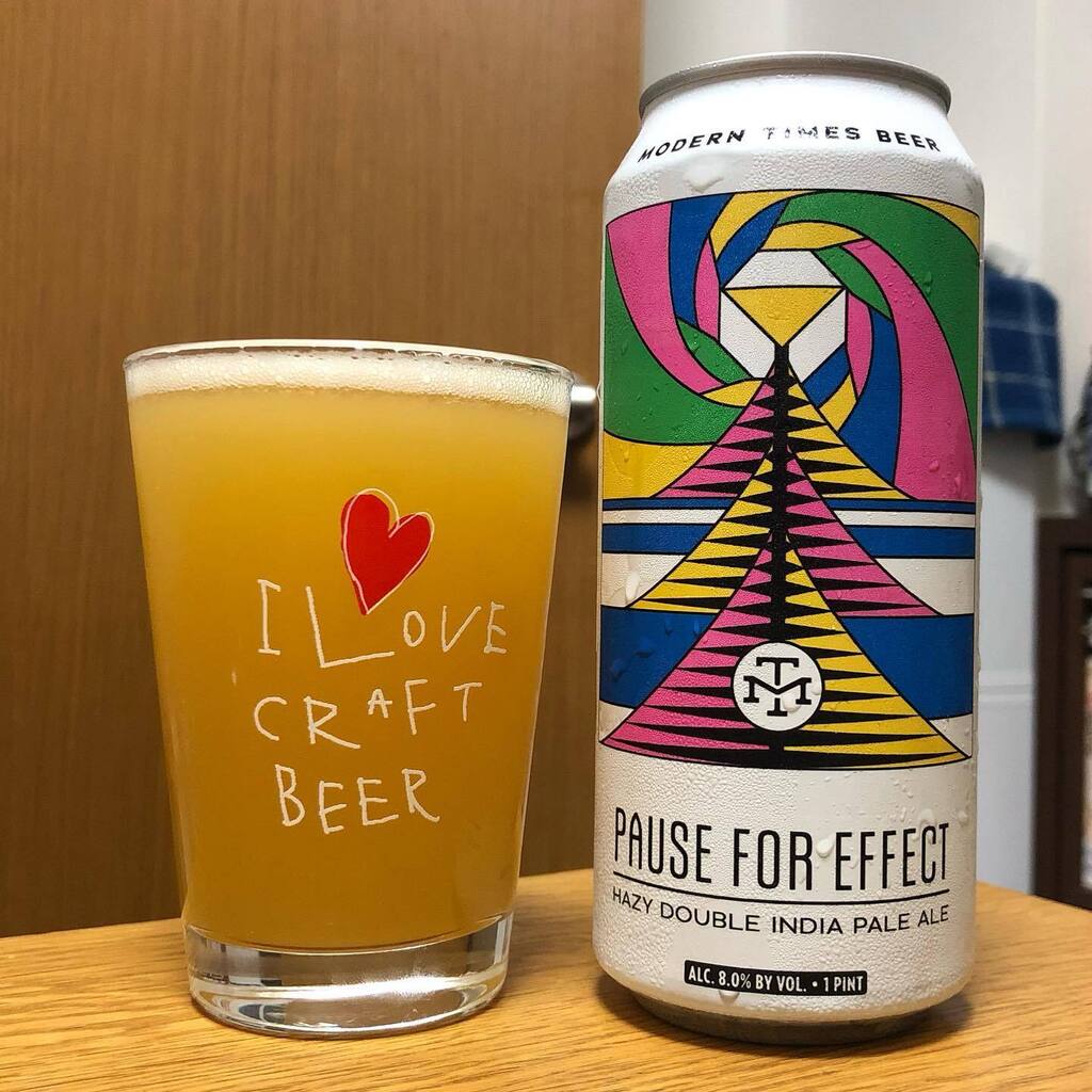 yoshiani's tweet photo. 3本目は、
Modern Times Beerの、
PAUSE FOR EFFECT🍺
@moderntimesbeer
#moderntimes
#moderntimesbeer
#pauseforeffect
#craftbeer
#クラフトビール
#beer
#ビール
#今宵の晩酌ビール
#今宵の晩飯ビール2023
#20230521 https://t.co/eEcMW3Q6UB https://t.co/Vp8qj9AF1Y