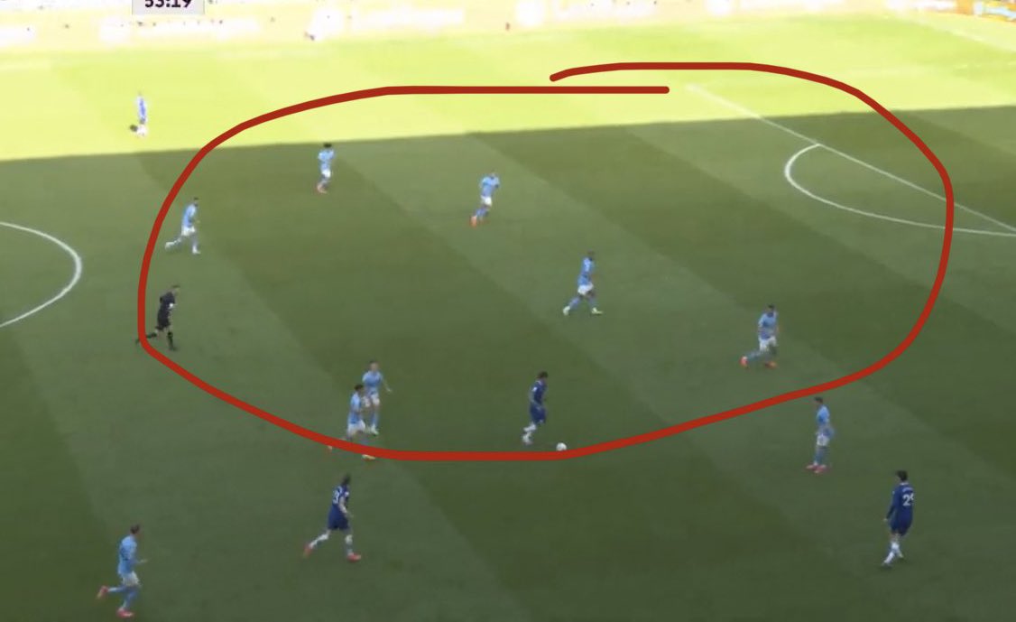 LondonsFirst_'s tweet photo. 53’ Enzo Fernández fuming after looking up and seeing no one to pass to. https://t.co/dOE2gNMHJG
