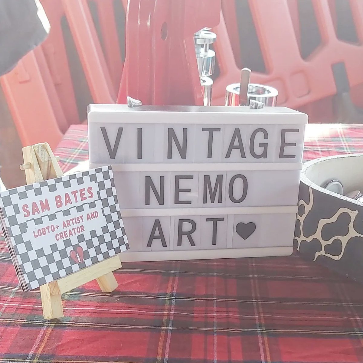 VintageNemo's tweet photo. I had a wonderful time today with my first market of the year. Glad I got to test out some new products and also got to see some many adorable doggos 🐕 https://t.co/u3pCVNMHp8