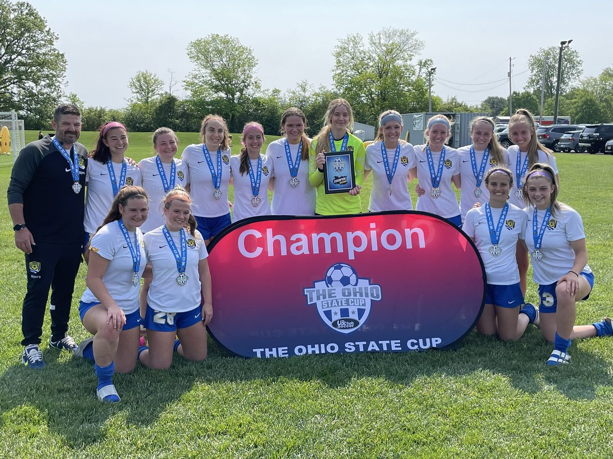 AbbyCaruso5's tweet photo. State Champs!! Next up Nationals! 
CO 🔜 https://t.co/DslLWknseR