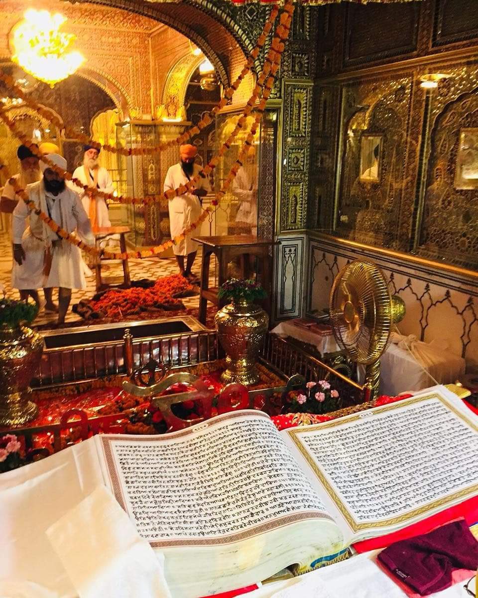 noorsoulkaur's tweet photo. ਤਨੁ ਮਨੁ ਹੋਇ ਨਿਹਾਲੁ ਜਾ ਗੁਰੁ ਦੇਖਾ ਸਾਮ੍ਹਣੇ ll https://t.co/u0GxzkTPw0
