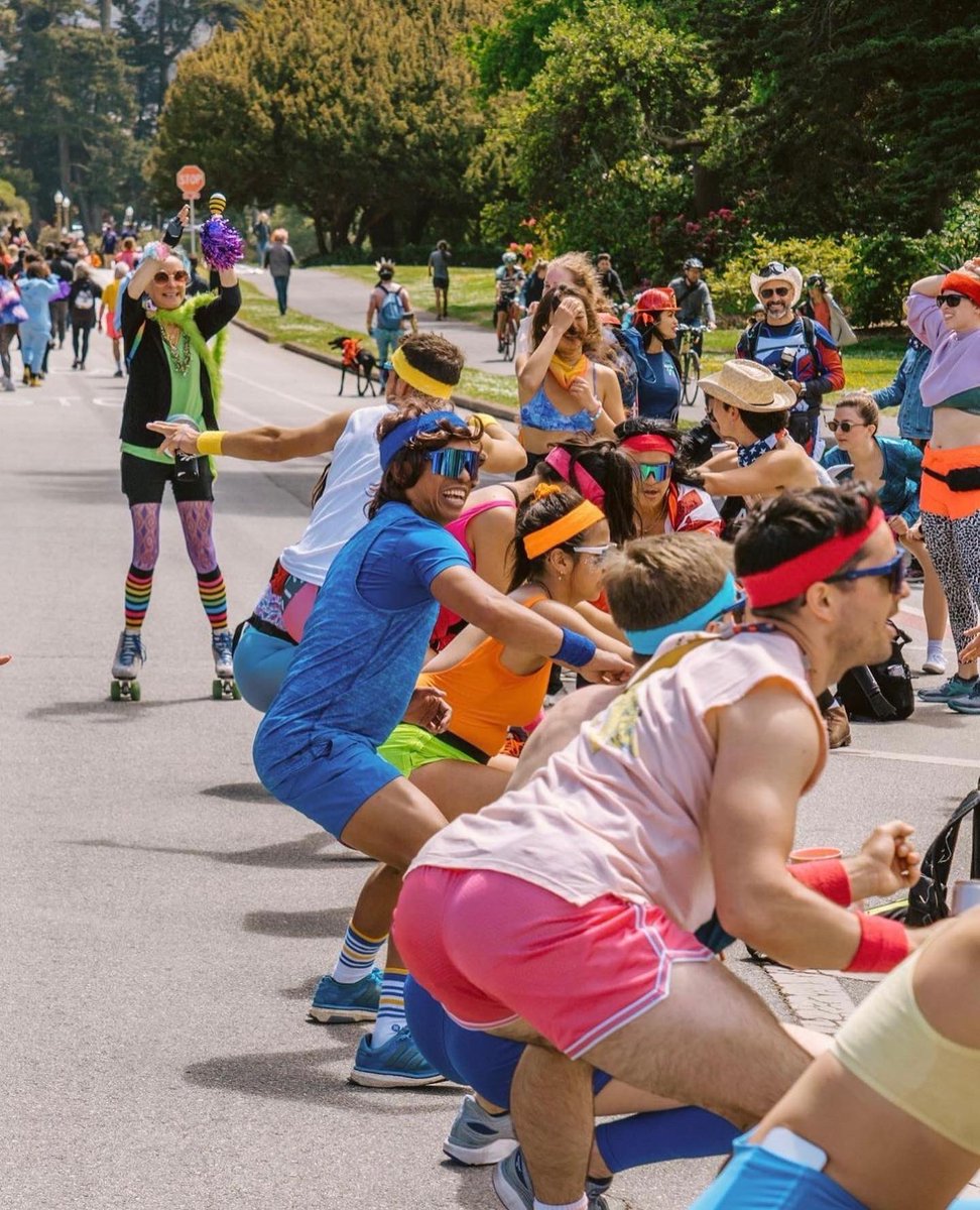 DoTheBay's tweet photo. Happy Bay to Breakers Day to those who celebrate ✨🕺
📷 by ilysanfrancisco on IG
#baytobreakers #b2b #sanfrancisco #bayarea #keepsfweird #dothebay https://t.co/TjUTjIuEOU