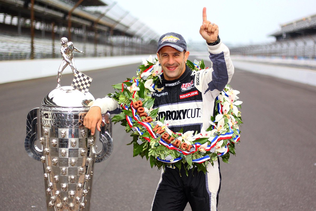 JRNationFan388's tweet photo. @IndyCaronNBC @TonyKanaan Thank you, Tony, for the great memories. It's been one hell of a journey, and it will always be some of the greatest times. I wish you all the best for what your future holds. #1LastTime https://t.co/XPB1Is96ba