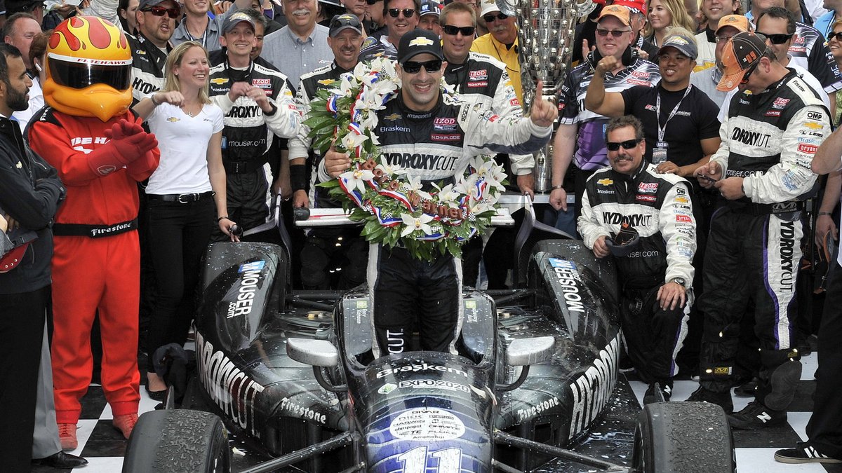 JRNationFan388's tweet photo. @IndyCaronNBC @TonyKanaan Thank you, Tony, for the great memories. It's been one hell of a journey, and it will always be some of the greatest times. I wish you all the best for what your future holds. #1LastTime https://t.co/XPB1Is96ba