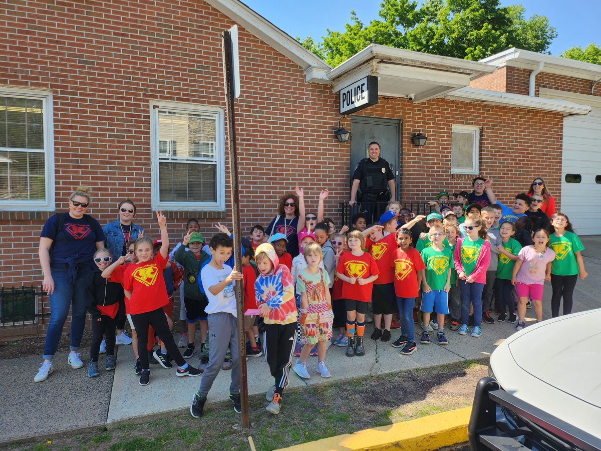 SpringCityRAMS's tweet image. SCE students and staff explored our community on a walking tour. We visited the police station, fire company and our local library.  Presenters from the Spring-Ford Historical Society taught us about our community history at each stop.  #smallschoolbigheart @SpringFordASD