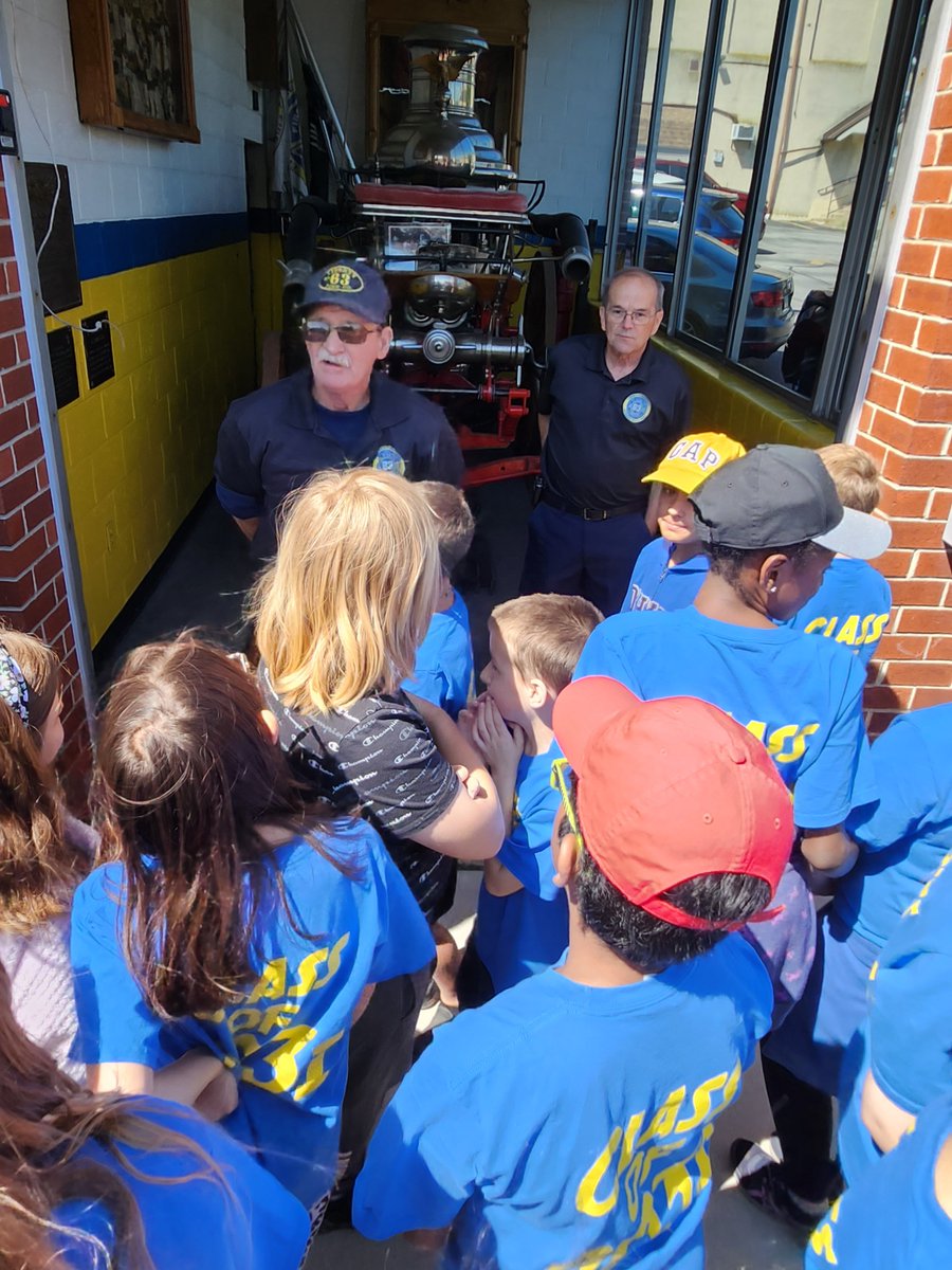 SpringCityRAMS's tweet image. SCE students and staff explored our community on a walking tour. We visited the police station, fire company and our local library.  Presenters from the Spring-Ford Historical Society taught us about our community history at each stop.  #smallschoolbigheart @SpringFordASD