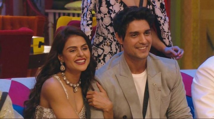My favourite couple 

PRIYANKIT KE DILWALE FAM