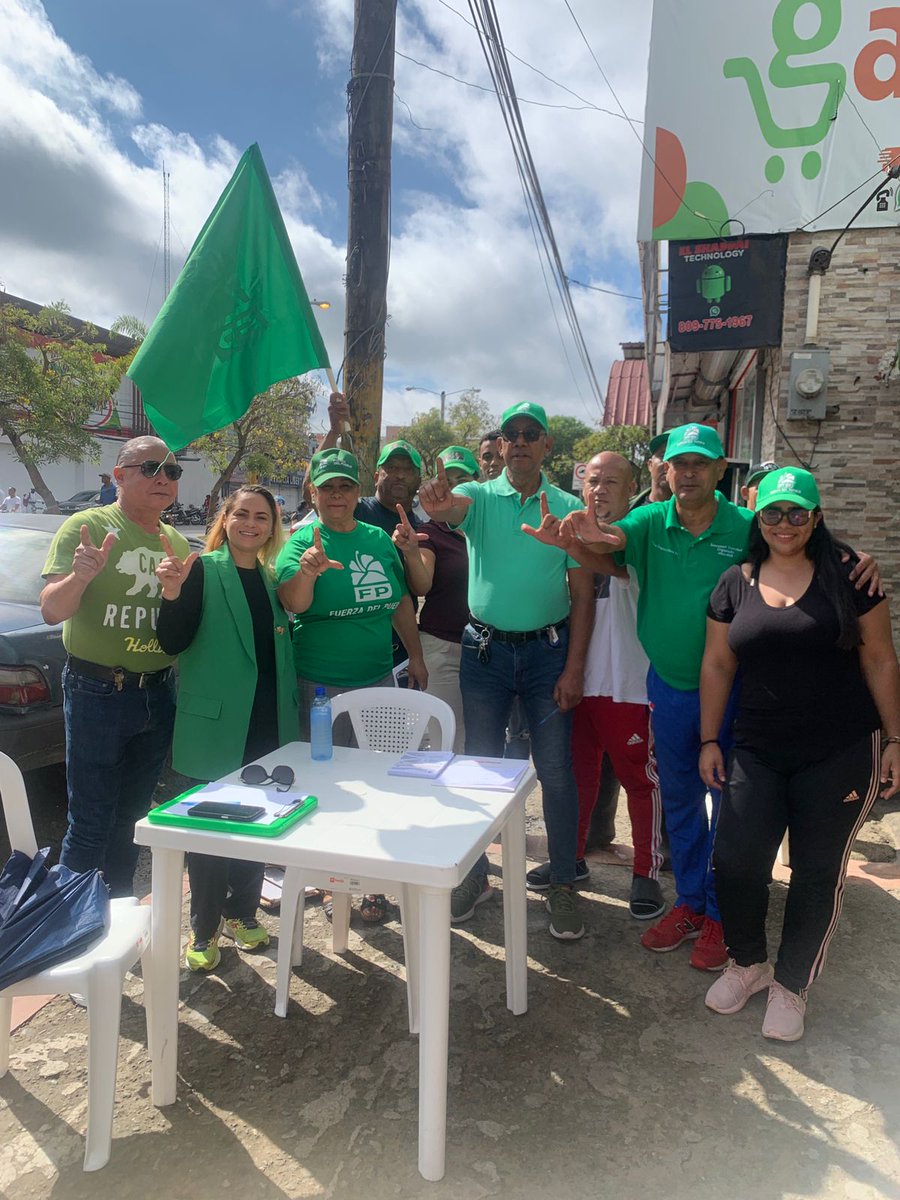 Altagracia Rosa (@albaaltagracia) on Twitter photo La Dirección Provincial de Duarte de la <a href="/FPcomunica/">@Fuerza del Pueblo (FP)</a> realiza exitosa jornada de afiliación hoy 21 de mayo 2023.
Los ciudadanos dicen , Si inscribame en el partido de <a href="/LeonelFernandez/">Leonel Fernández</a> . Seguimos avanzando <a href="/radhamesjimenez/">Radhames Jimenez</a> <a href="/antonioflorian_/">Antonio Florián</a> <a href="/FranklinAlmeyda/">Franklin Almeyda Ran</a> <a href="/BautaRojas/">Bautista Rojas Gómez</a> La Dirección Provincial de Duarte de la <a href="/FPcomunica/">@Fuerza del Pueblo (FP)</a> realiza exitosa jornada de afiliación hoy 21 de mayo 2023.
Los ciudadanos dicen , Si inscribame en el partido de <a href="/LeonelFernandez/">Leonel Fernández</a> . Seguimos avanzando <a href="/radhamesjimenez/">Radhames Jimenez</a> <a href="/antonioflorian_/">Antonio Florián</a> <a href="/FranklinAlmeyda/">Franklin Almeyda Ran</a> <a href="/BautaRojas/">Bautista Rojas Gómez</a>