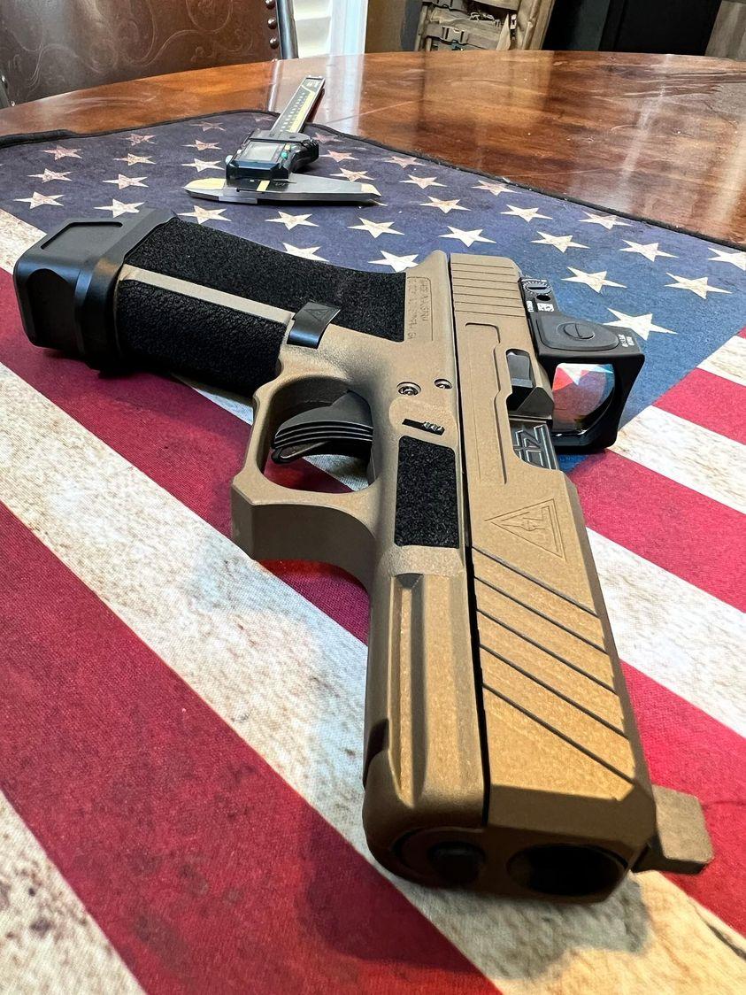 JugTactical's tweet photo. ๐ท@dfalcon217
"My Gen 3 Mod came out great. The folks over there at JT handled this whole process beautifully. I just finished putting it together and canโt wait to go qualify."
#GlockLoversย #juggernauttactical #GlockCustomization #CustomGlock
โขNo person-to-person sales โข https://t.co/EBXUTPX2Rv