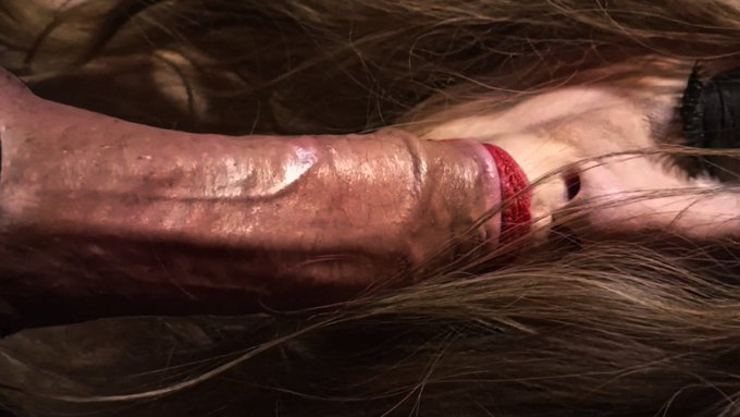 Would you like this sissy slut to suck your big dick? https://t.co/Szrdi8blkQ