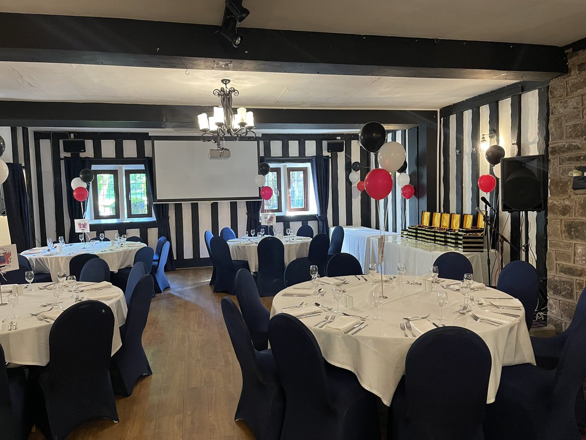 PontypoolSchU16's tweet photo. Massive thank you to everyone that attended last night’s presentation evening. I hope we can all agree it was a great way to finish our 2022/23 season with Pontypool Schools U15s
Huge thanks to Jono & Tori @OldCourtHotel for your great hospitality & support 👏👏
#Onepooler 🇾🇪 https://t.co/Q36hWH2WHR