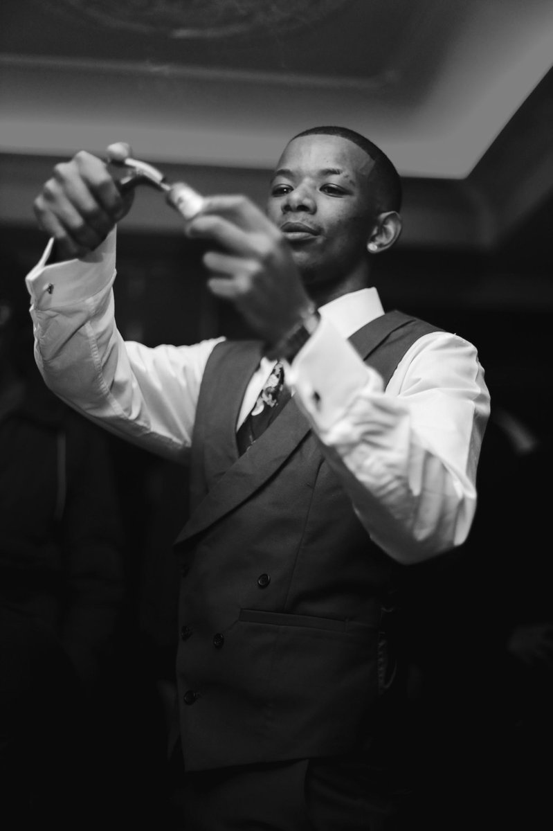 MagleraDoeBoy's tweet photo. Just posting these so y’all can see how I wana dance the day I land in Brazil. https://t.co/Xais5IZApF