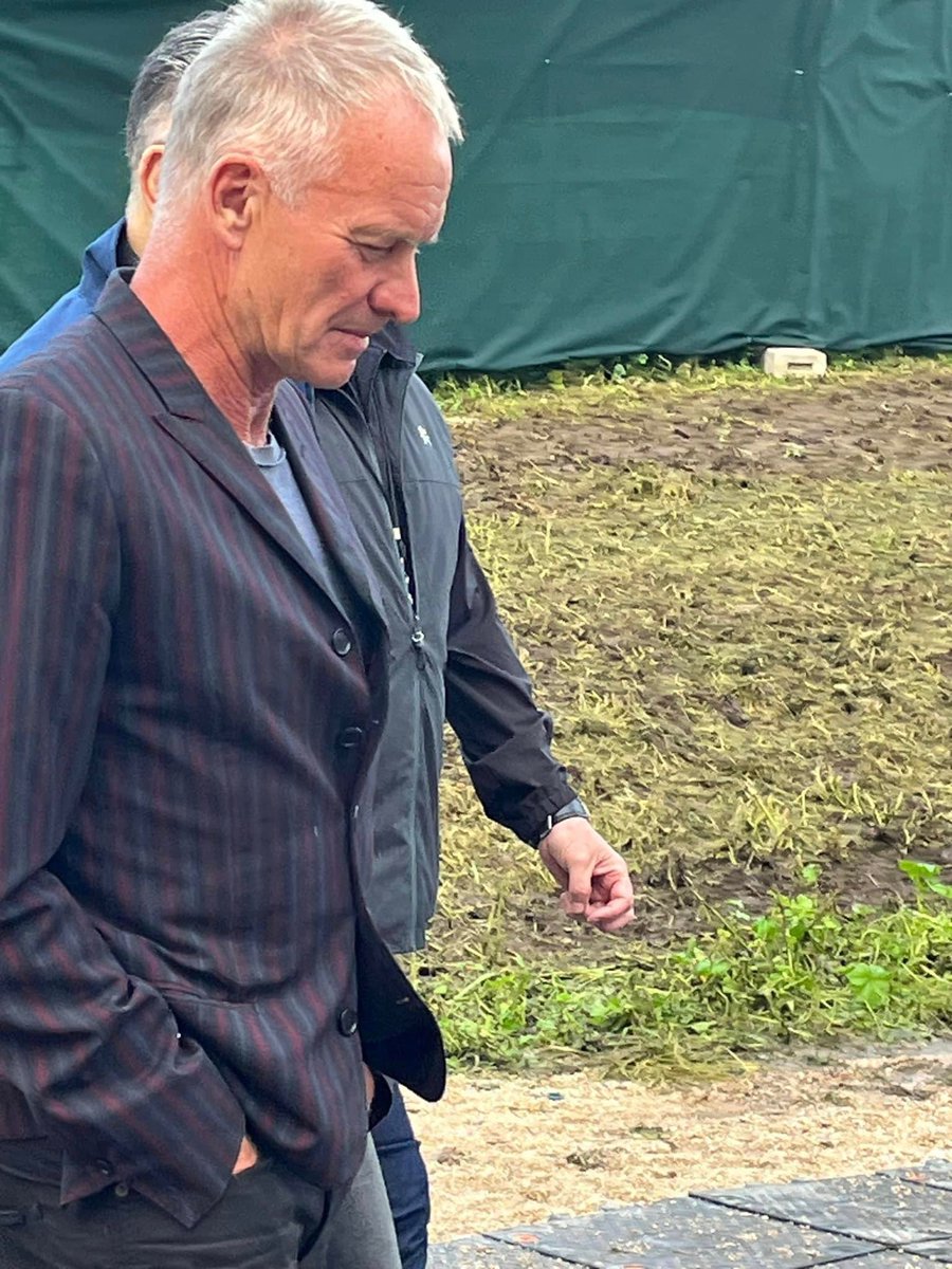 smithkc21's tweet image. Sting! 🇮🇹 #Springsteen2023 #Rome #Italy #BruceSpringsteen #Sting 
📸 posted by Antonio Giglio