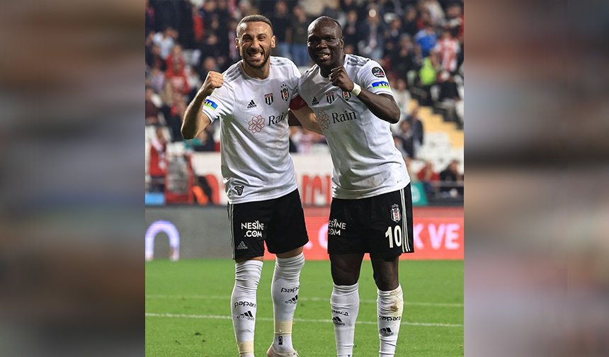 Adana Demirspor 1-1 Beşiktaş 
gazeteyaziyor.com.tr/adana-demirspo… 
#besiktas #Aboubakar #metekalkavan #AdanaDemirspor #cenk #ahmetnurcebi #gedson