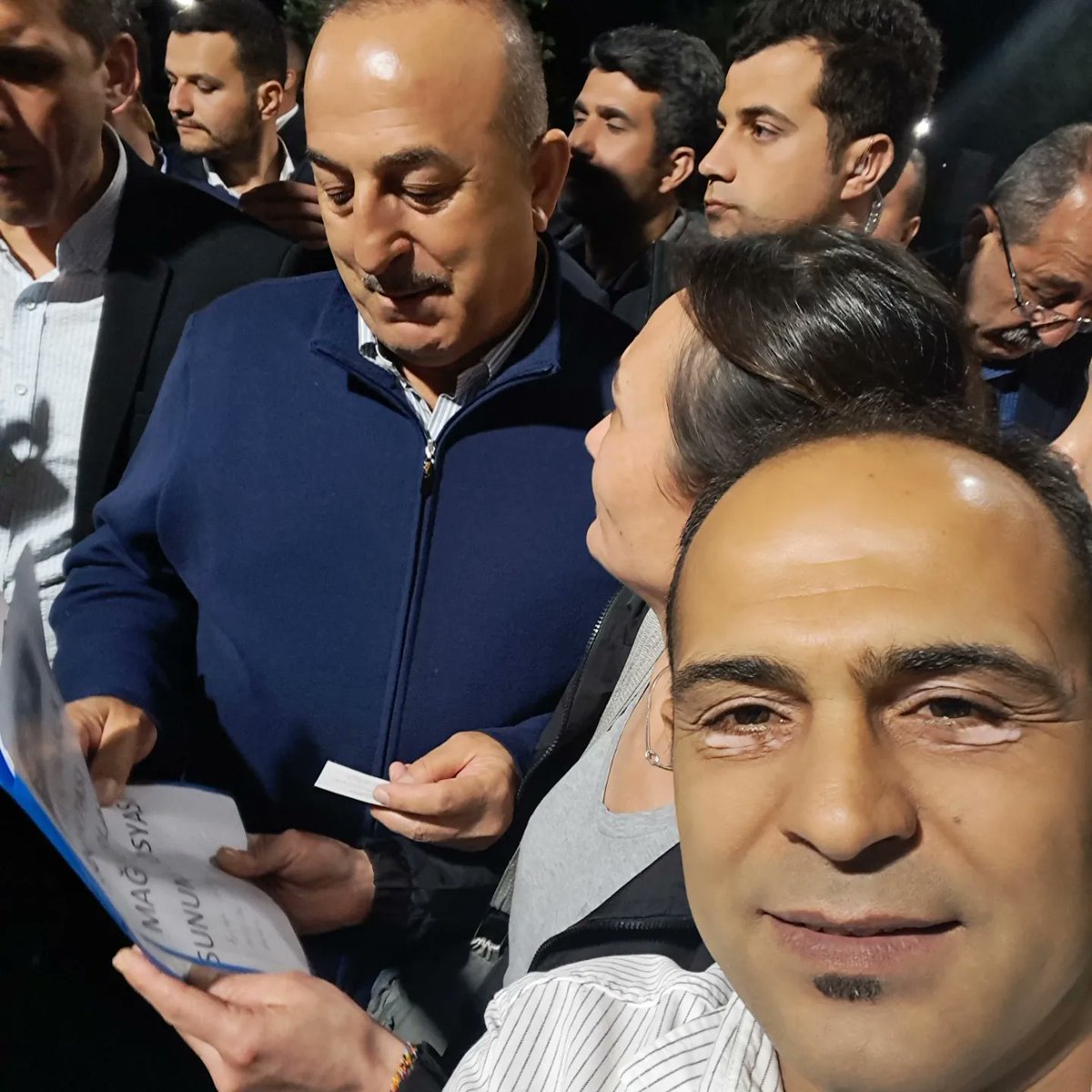 osmancengiz0216's tweet photo. Staj ve ciraklik sigortasi magdurlari sizlerden guzel haberler beklemekteyiz... STAJ VE CIRAKLIK SIGORTASI SSK BASLANGICI OLSUN...  @RTErdogan @iletisim @Akparti @fahrettinaltun @MevlutCavusoglu       #ÇırakveStajyereSalıMüjdesi https://t.co/hSwLVROIZc