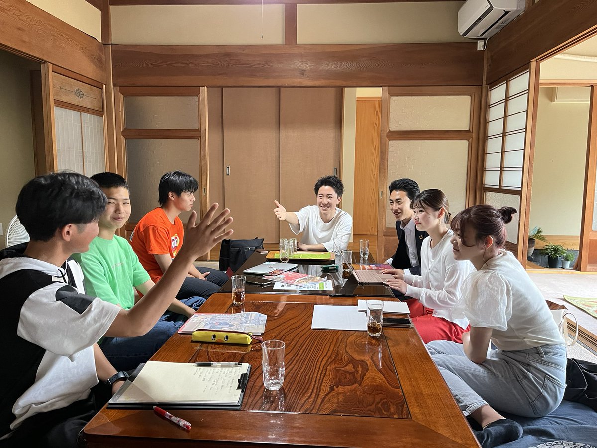 hisayoshimouri's tweet photo. 【学生の夢】
アマフェスの会合
三好市で　#御国しおん　議員と会合
愛知維新の会　全体会議
ドッグランの視察
一日中走り回りました。

学生の夢を全力で応援したい気持ちが
私のガソリンです。

#あま市
#日本維新の会 https://t.co/N8hY6V8JtC