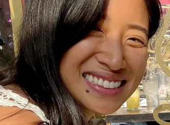 WorldWikis's tweet photo. Christina Yuna Lee? 
Christina Yuna Lee, the 35-year-old woman cops say was stabbed more than 40 times by a homeless man and left for dead in her Manhattan apartment in 2022, has sued the New York Police Department for their response to the grisly murder.
https://t.co/FmVbSnVWRT https://t.co/uNcISG6haC