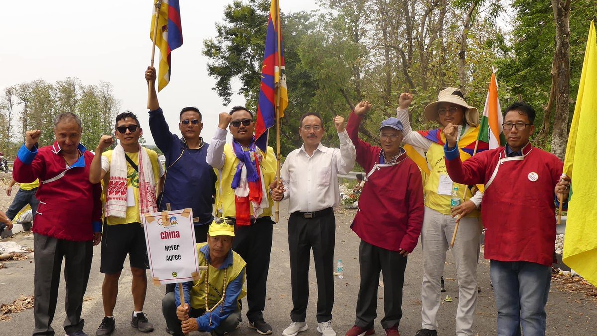 Today is the 23rd day of TYC “Tibet Matters March” we covered more than 28km and crossed the Brahmaputra river in Assam. On our way to Tezpur, we were warmly received by the Itanagar Tibetans, Rtyc & Rtwa Tenzingang, executive members of BTSM & BTSS

#TibetMatters #MarchForTibet
