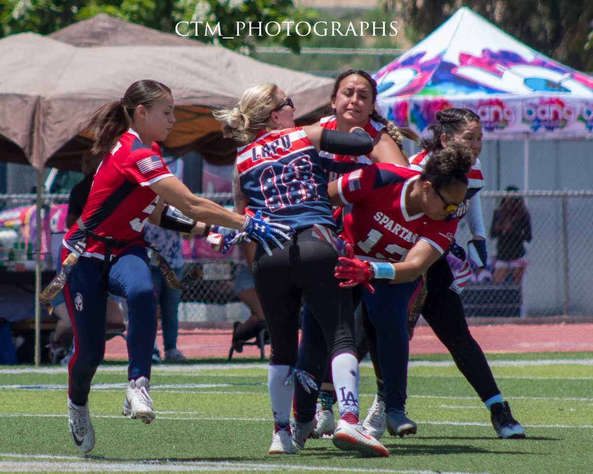 CtmPhotographs's tweet photo. A wonderful event for a worthy cause.  The word definitely needs to get out more so that others may see all the hard work and talent of all these ladies of law enforcement.
@SanBernardinoPD 
@FontanaPD 
@BeaumontCA_PD 
@SheriffDicus 
@SBCSDsevans 
@YucaipaHigh https://t.co/manVb8BF1Q